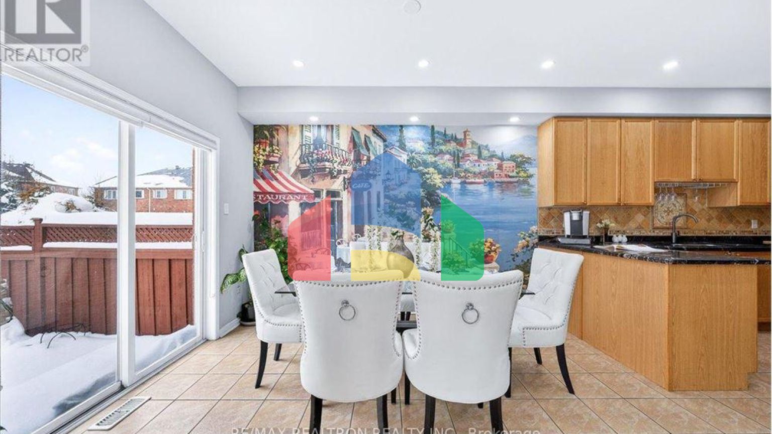 Residential - Single Family Home - Richmond Hill, Canada - Canada