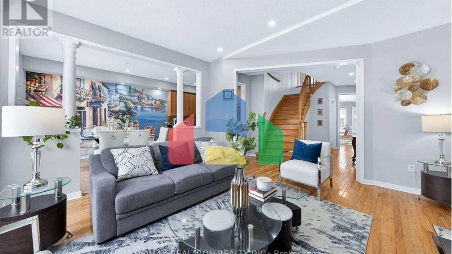 Residential - Single Family Home - Richmond Hill, Canada - Canada