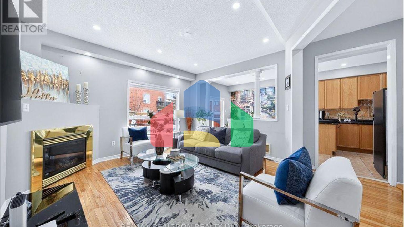 Residential - Single Family Home - Richmond Hill, Canada - Canada