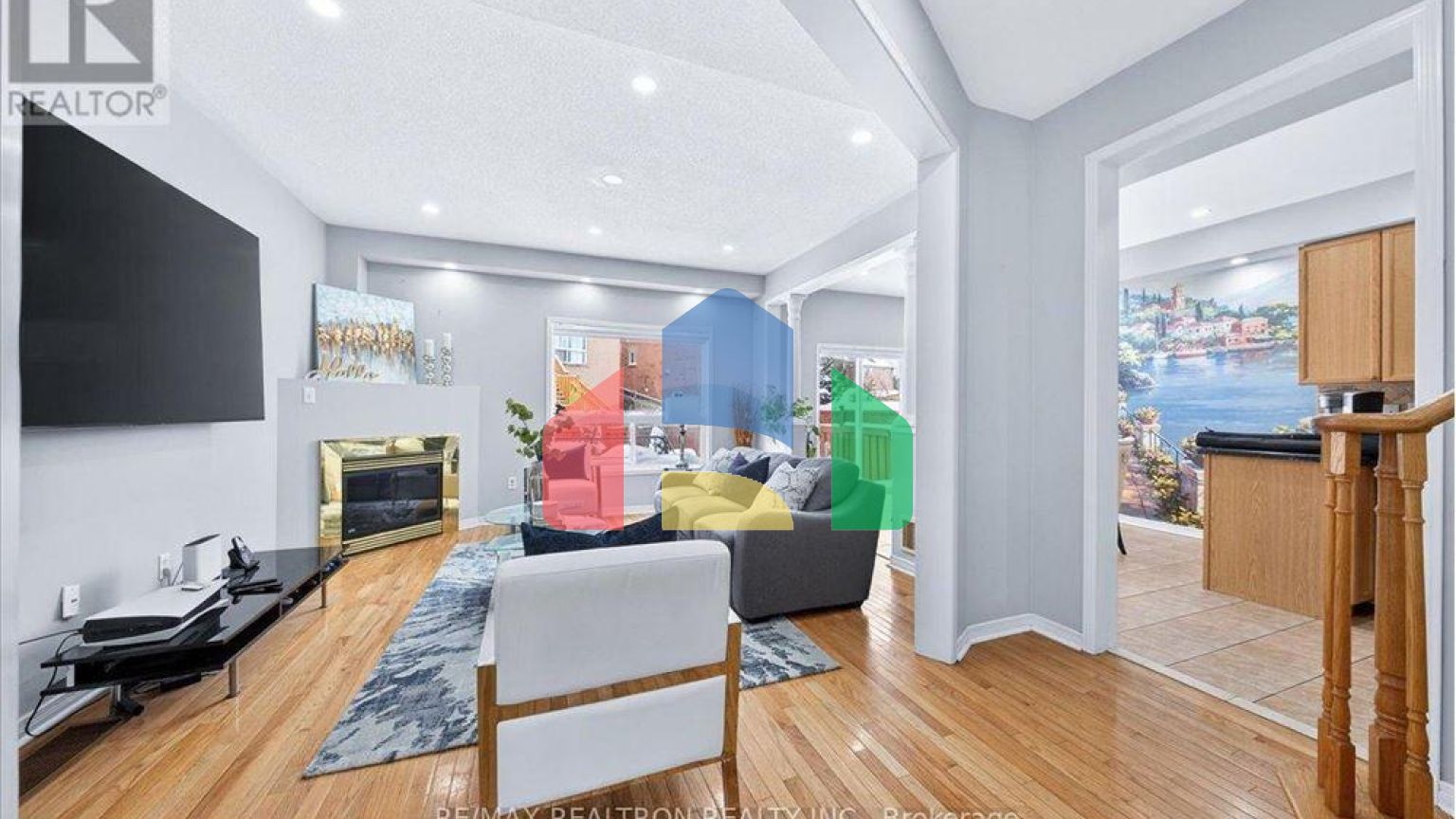 Residential - Single Family Home - Richmond Hill, Canada - Canada