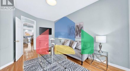 Residential - Single Family Home - Richmond Hill, Canada - Canada