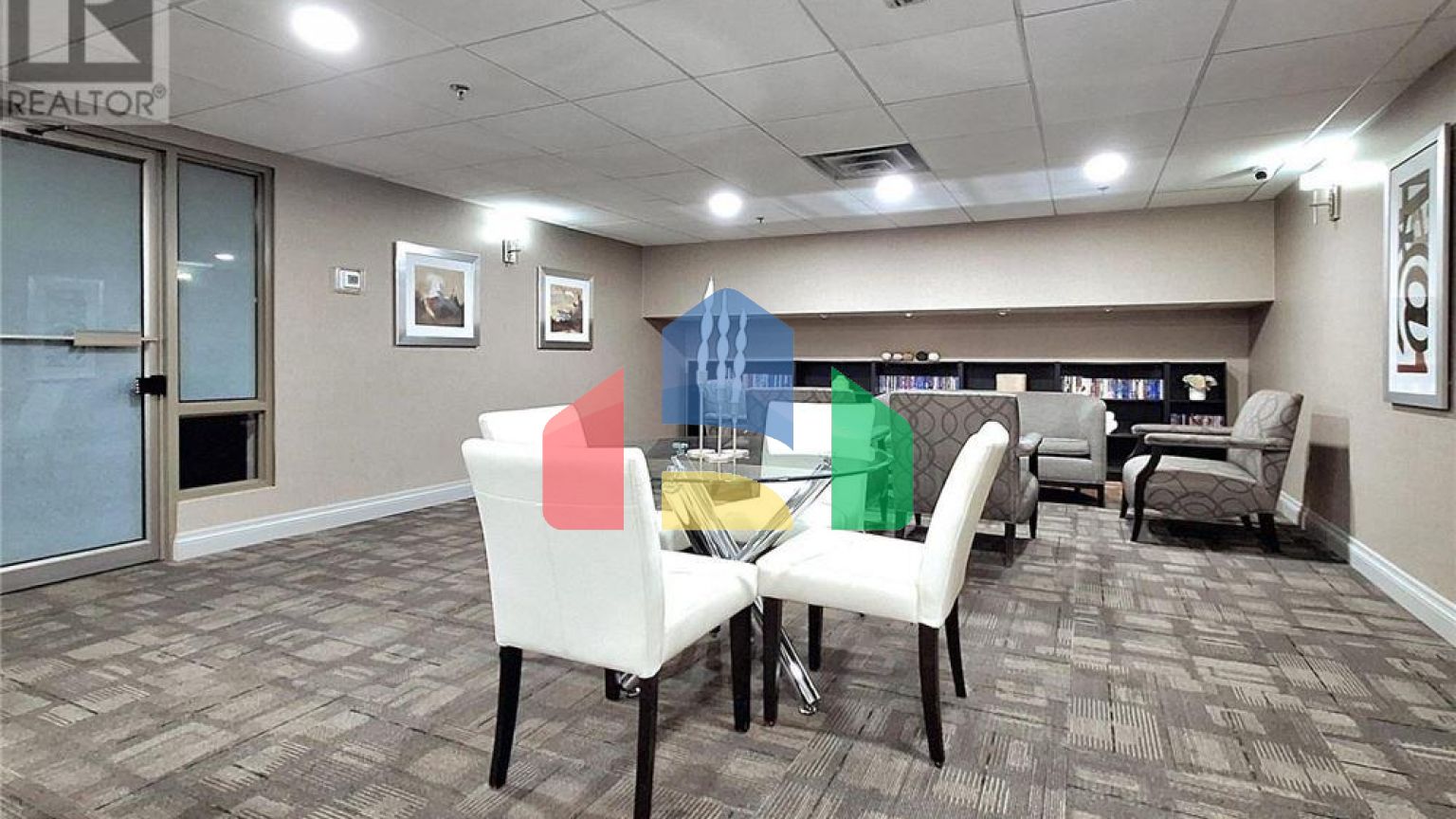 Residential - Condo/Apartment - Richmond Hill, Canada - Canada