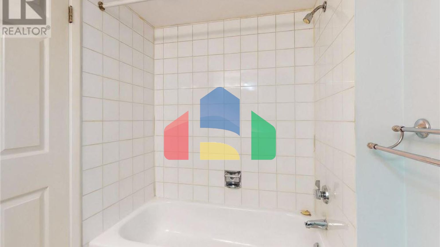 Residential - Condo/Apartment - Richmond Hill, Canada - Canada