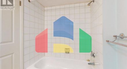 Residential - Condo/Apartment - Richmond Hill, Canada - Canada