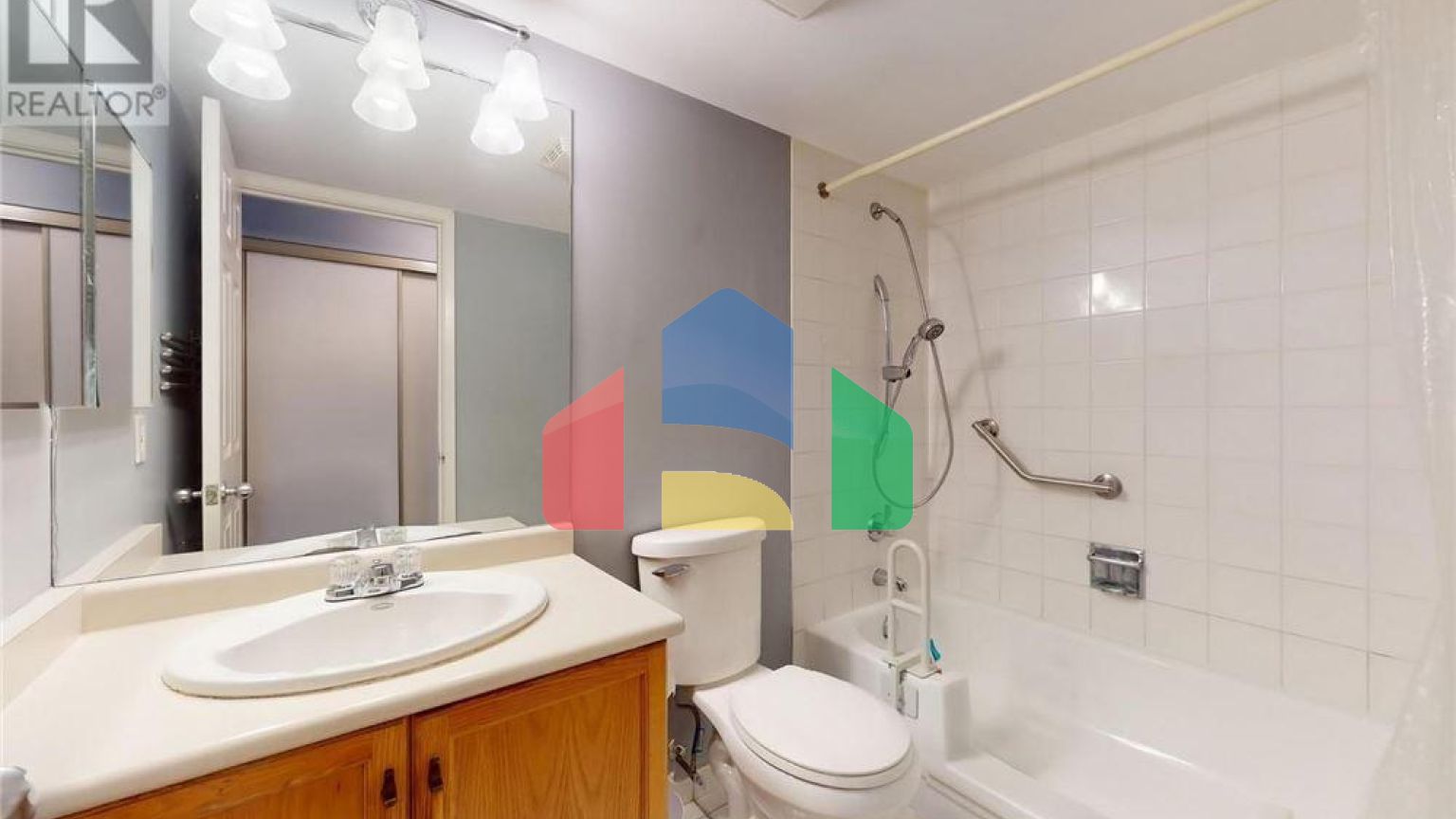 Residential - Condo/Apartment - Richmond Hill, Canada - Canada