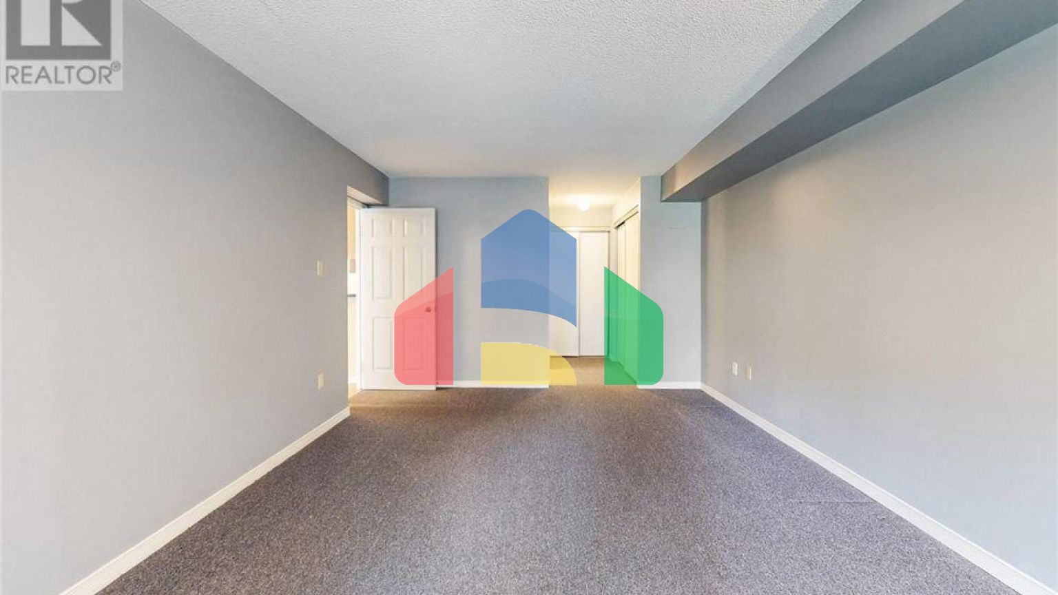 Residential - Condo/Apartment - Richmond Hill, Canada - Canada