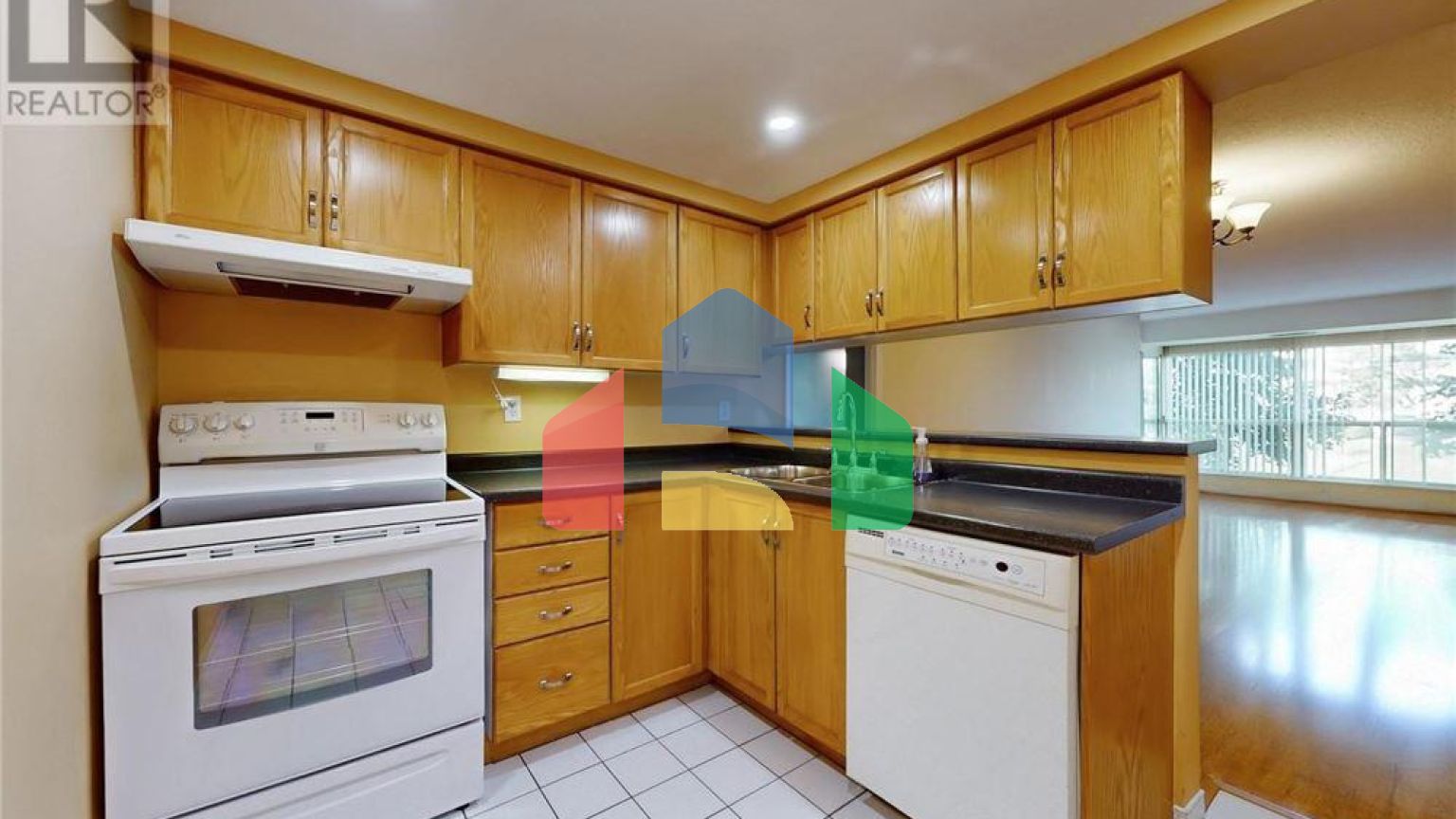 Residential - Condo/Apartment - Richmond Hill, Canada - Canada