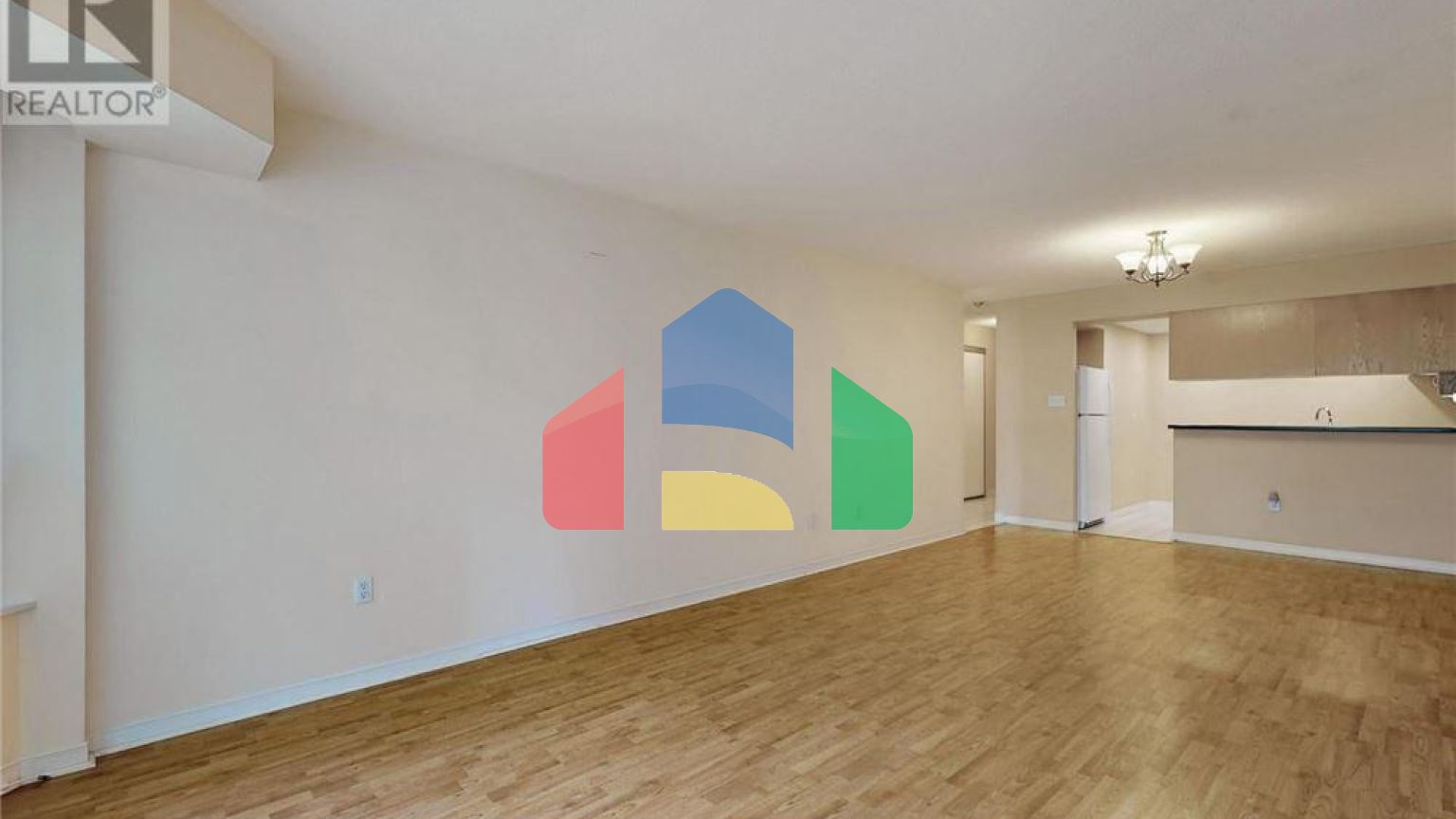 Residential - Condo/Apartment - Richmond Hill, Canada - Canada