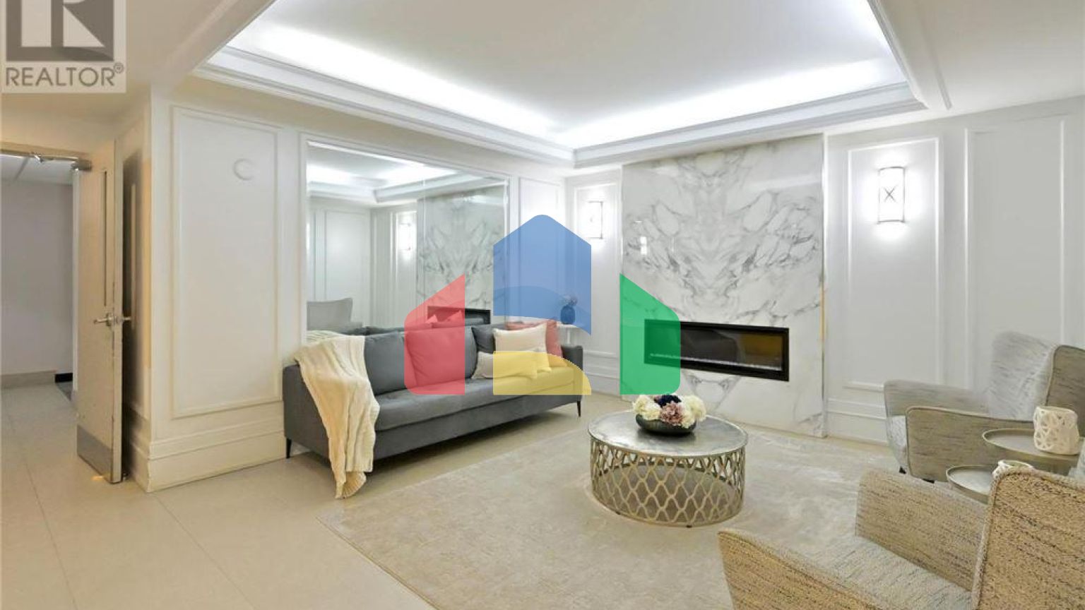 Residential - Condo/Apartment - Richmond Hill, Canada - Canada