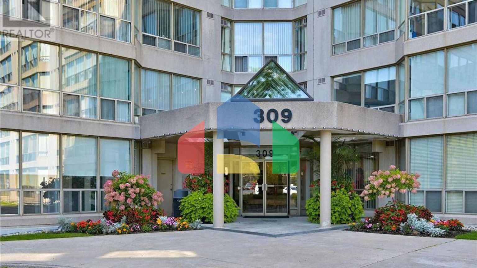 Residential - Condo/Apartment - Richmond Hill, Canada - Canada