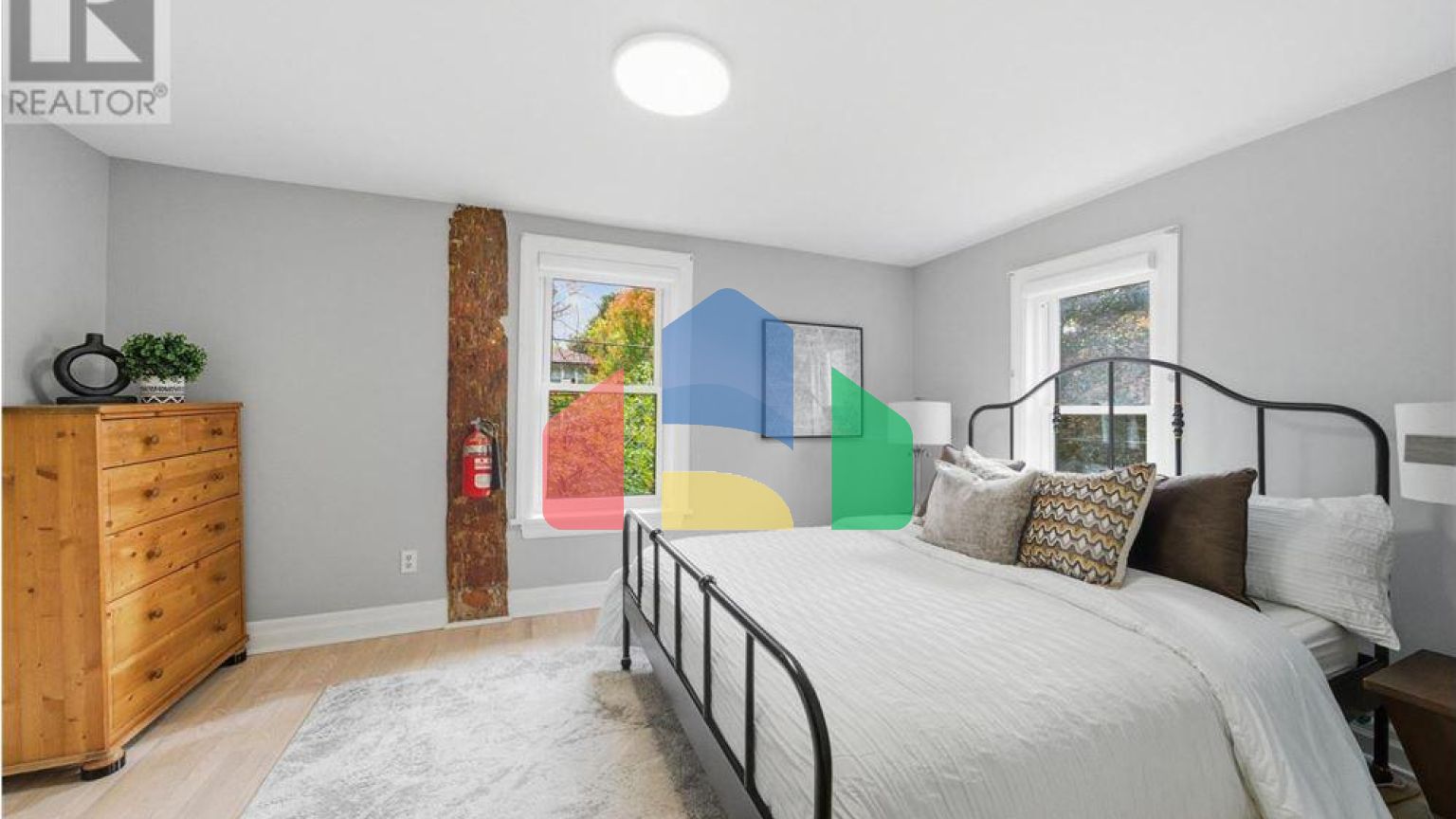 Residential - Single Family Home - Richmond Hill, Canada - Canada