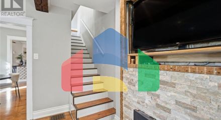 Residential - Single Family Home - Richmond Hill, Canada - Canada