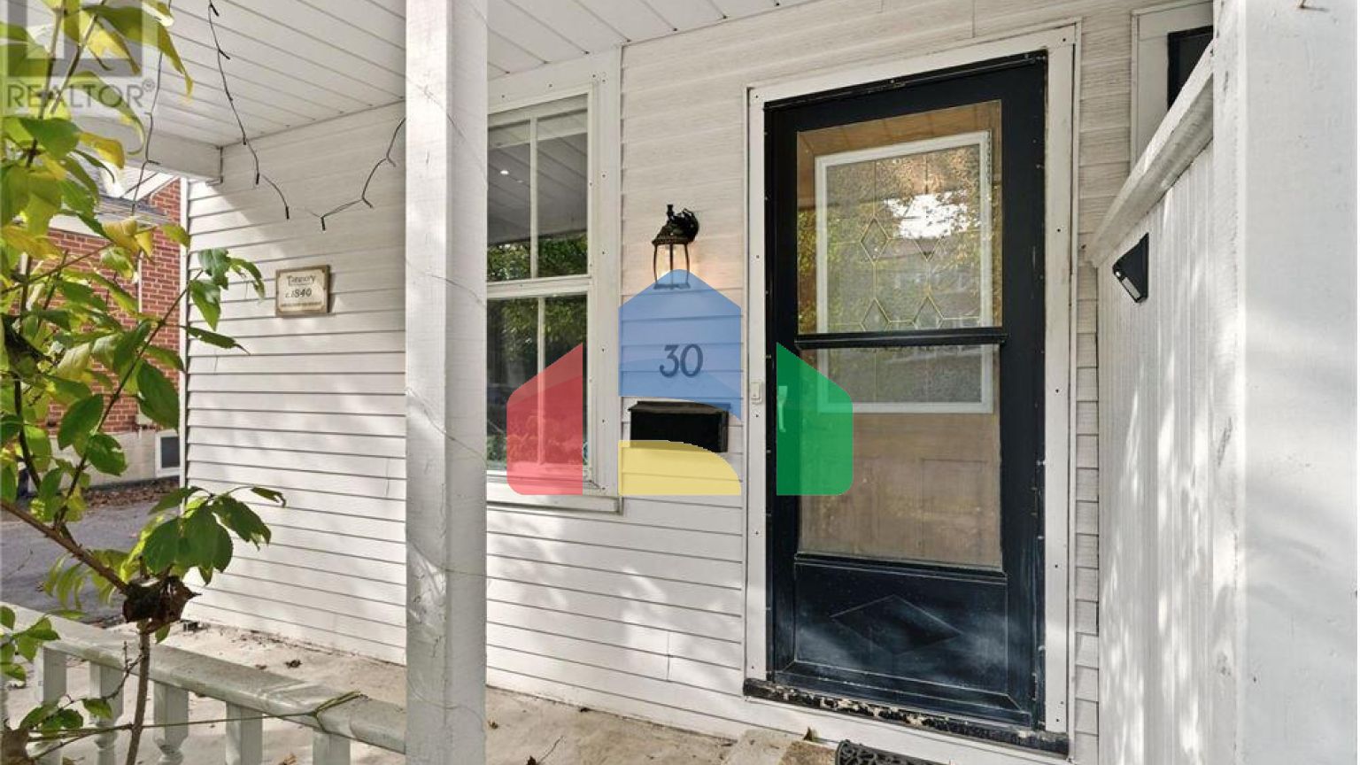 Residential - Single Family Home - Richmond Hill, Canada - Canada