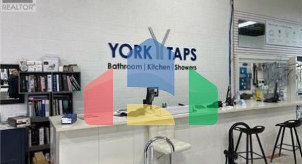 Commercial - Commercial/Retail - Richmond Hill, Canada - Canada