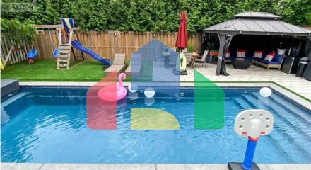 Residential - Single Family Home - Richmond Hill, Canada - Canada