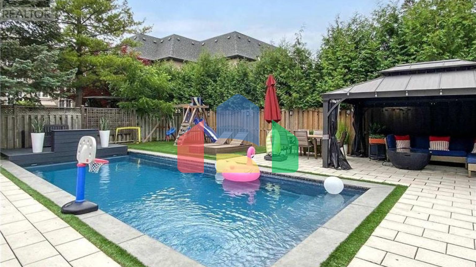 Residential - Single Family Home - Richmond Hill, Canada - Canada