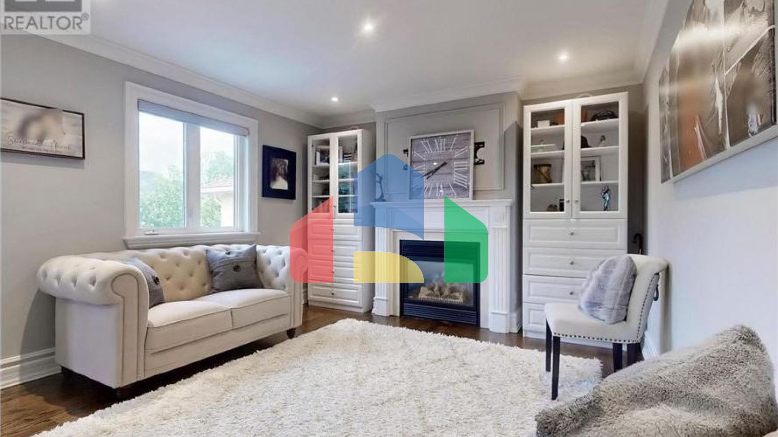 Residential - Single Family Home - Richmond Hill, Canada - Canada