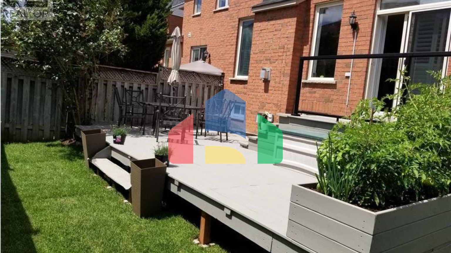 Residential - Single Family Home - Richmond Hill, Canada - Canada