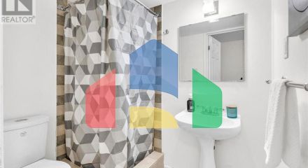 Residential - Single Family Home - Richmond Hill, Canada - Canada