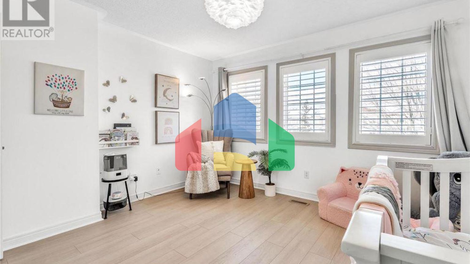 Residential - Single Family Home - Richmond Hill, Canada - Canada