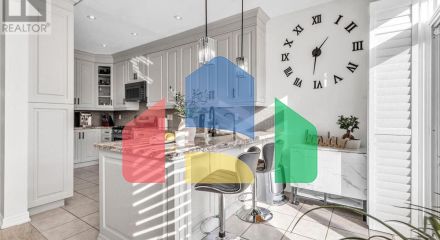 Residential - Single Family Home - Richmond Hill, Canada - Canada