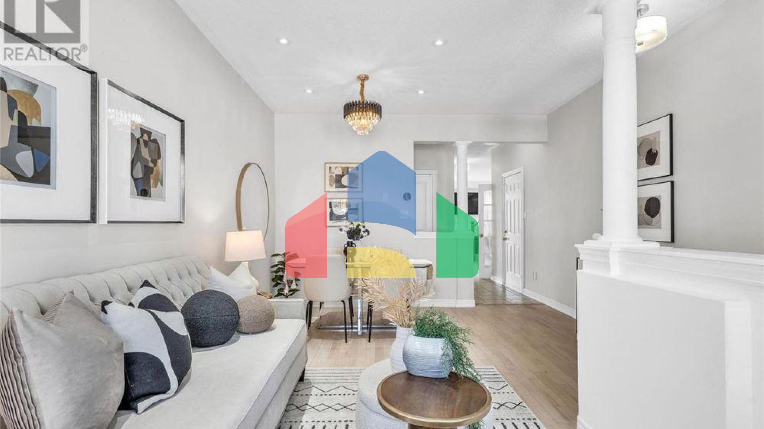 Residential - Single Family Home - Richmond Hill, Canada - Canada