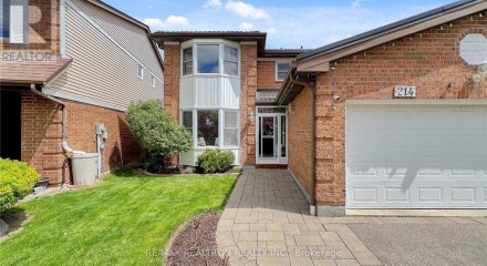 Residential - Single Family Home - Richmond Hill, Canada - Canada