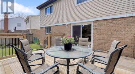 Residential - Single Family Home - Richmond Hill, Canada - Canada