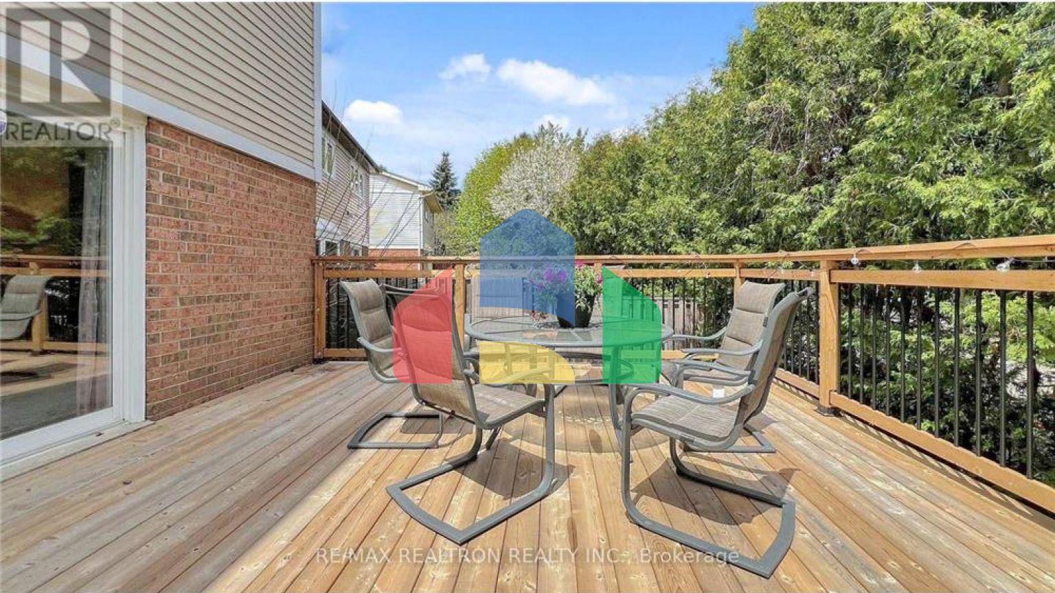 Residential - Single Family Home - Richmond Hill, Canada - Canada