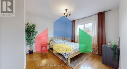 Residential - Single Family Home - Richmond Hill, Canada - Canada