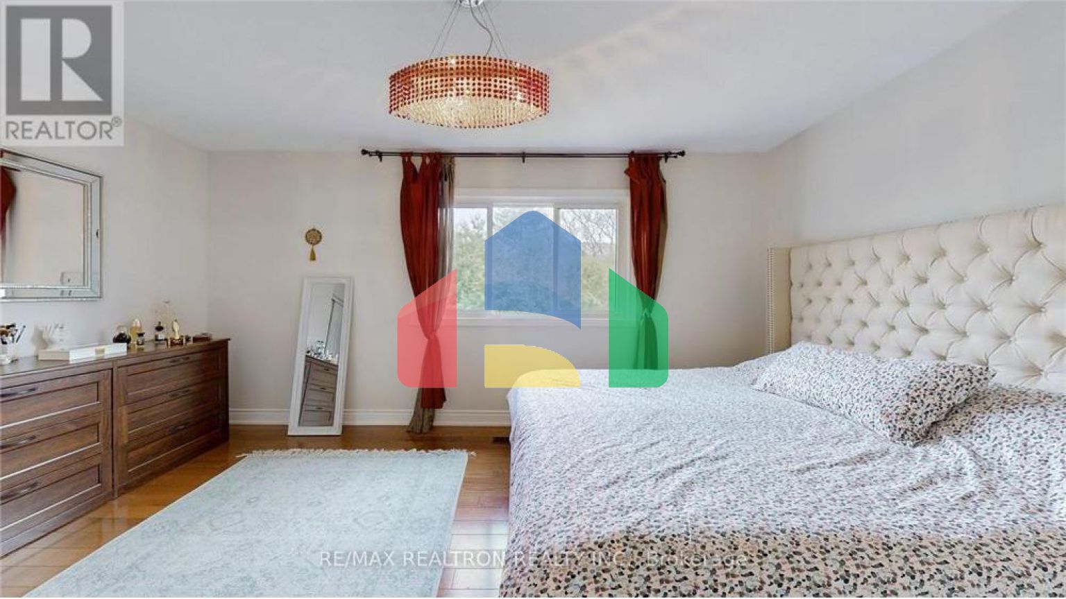 Residential - Single Family Home - Richmond Hill, Canada - Canada