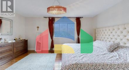 Residential - Single Family Home - Richmond Hill, Canada - Canada