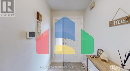 Residential - Single Family Home - Richmond Hill, Canada - Canada