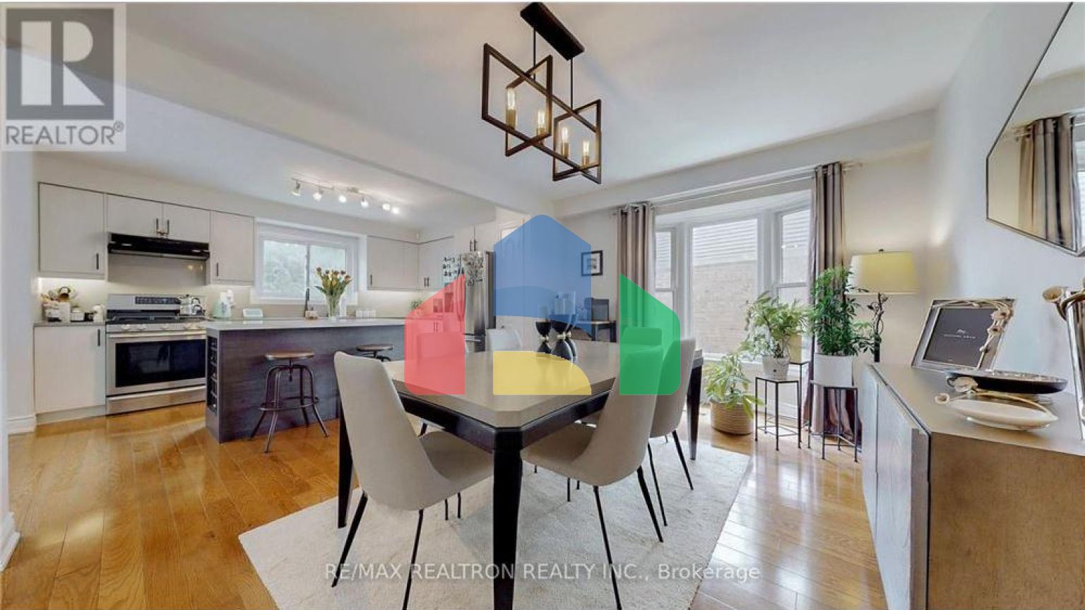 Residential - Single Family Home - Richmond Hill, Canada - Canada