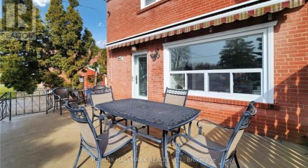 Residential - Single Family Home - Richmond Hill, Canada - Canada