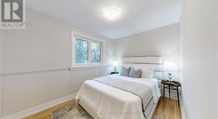 Residential - Single Family Home - Richmond Hill, Canada - Canada