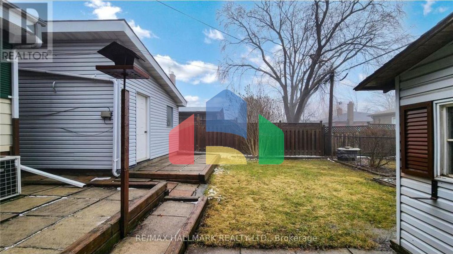 Residential - Single Family Home - Richmond Hill, Canada - Canada