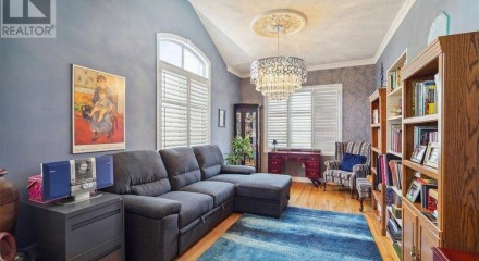 Residential - Single Family Home - Richmond Hill, Canada - Canada