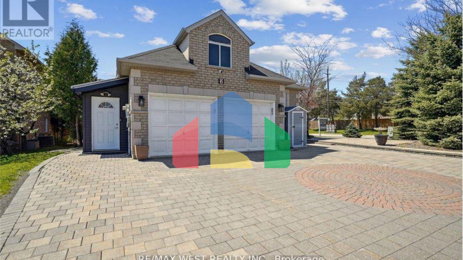 Residential - Single Family Home - Richmond Hill, Canada - Canada