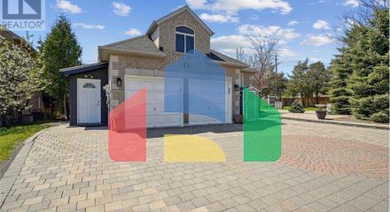 Residential - Single Family Home - Richmond Hill, Canada - Canada