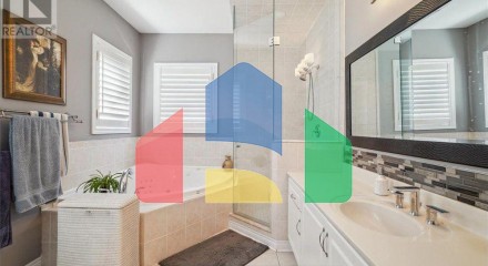 Residential - Single Family Home - Richmond Hill, Canada - Canada