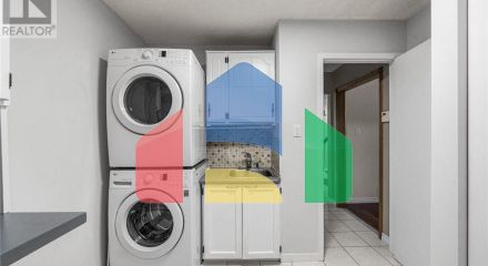 Residential - Single Family Home - Richmond Hill, Canada - Canada