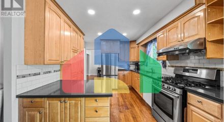 Residential - Single Family Home - Richmond Hill, Canada - Canada