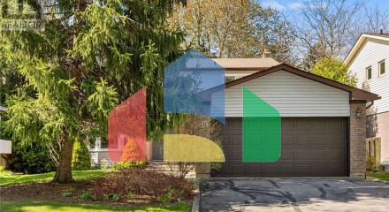 Residential - Single Family Home - Richmond Hill, Canada - Canada