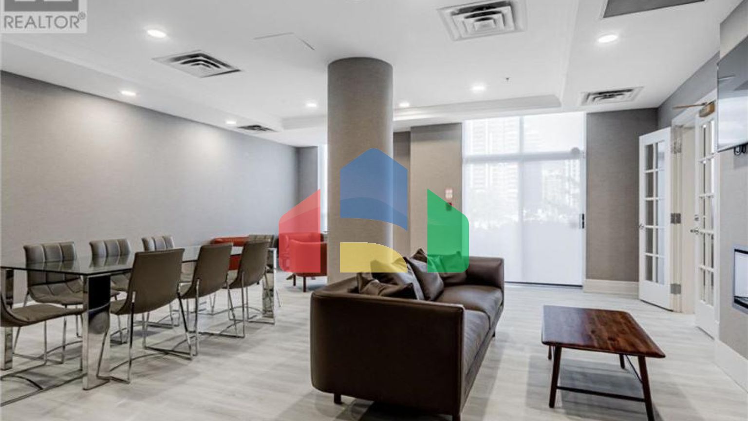 Residential - Condo/Apartment - Richmond Hill, Canada - Canada