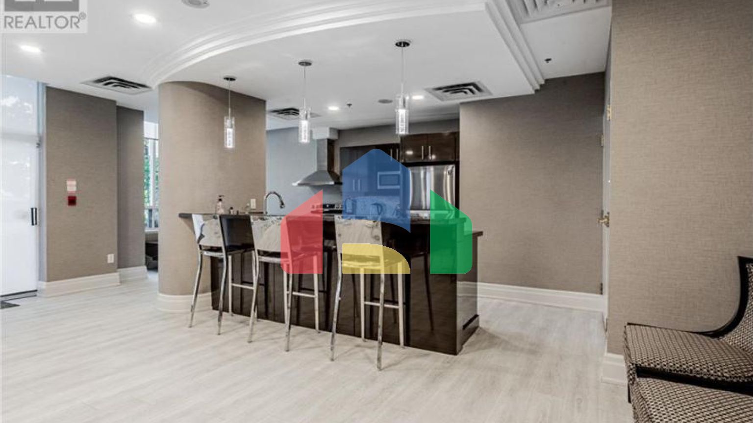 Residential - Condo/Apartment - Richmond Hill, Canada - Canada