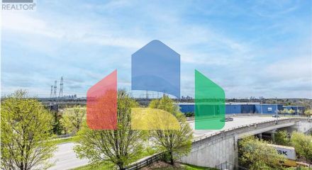 Residential - Condo/Apartment - Richmond Hill, Canada - Canada