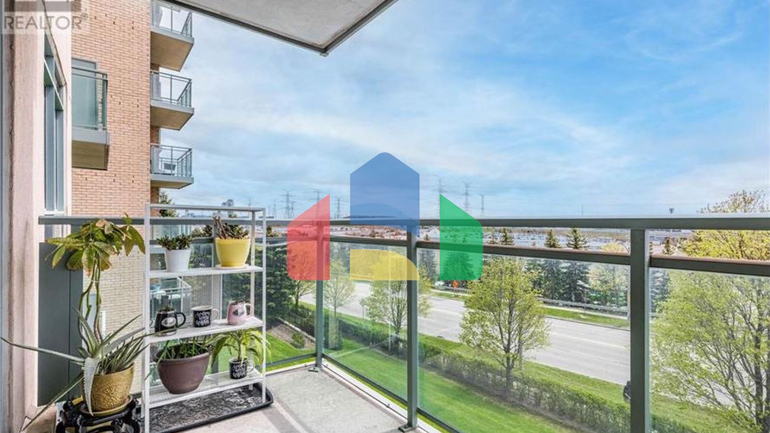 Residential - Condo/Apartment - Richmond Hill, Canada - Canada