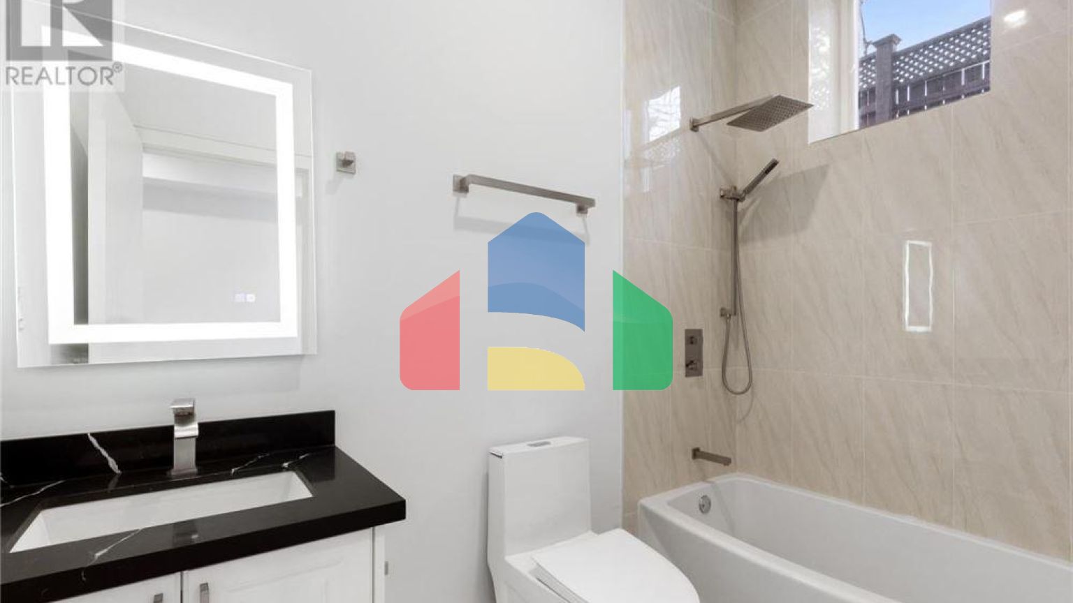 Residential - Single Family Home - Richmond Hill, Canada - Canada