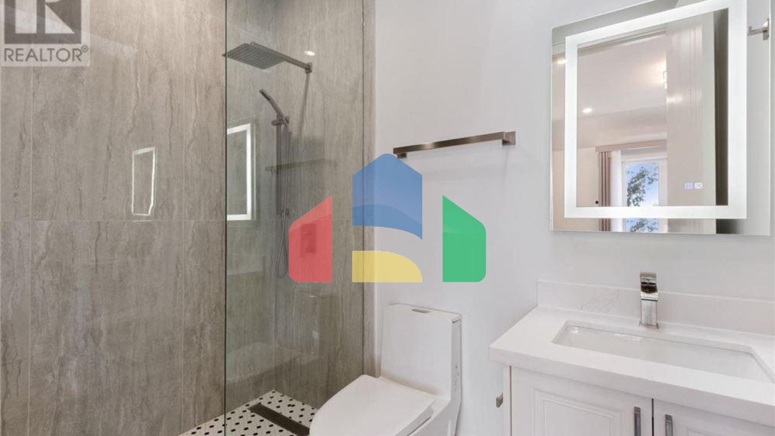 Residential - Single Family Home - Richmond Hill, Canada - Canada